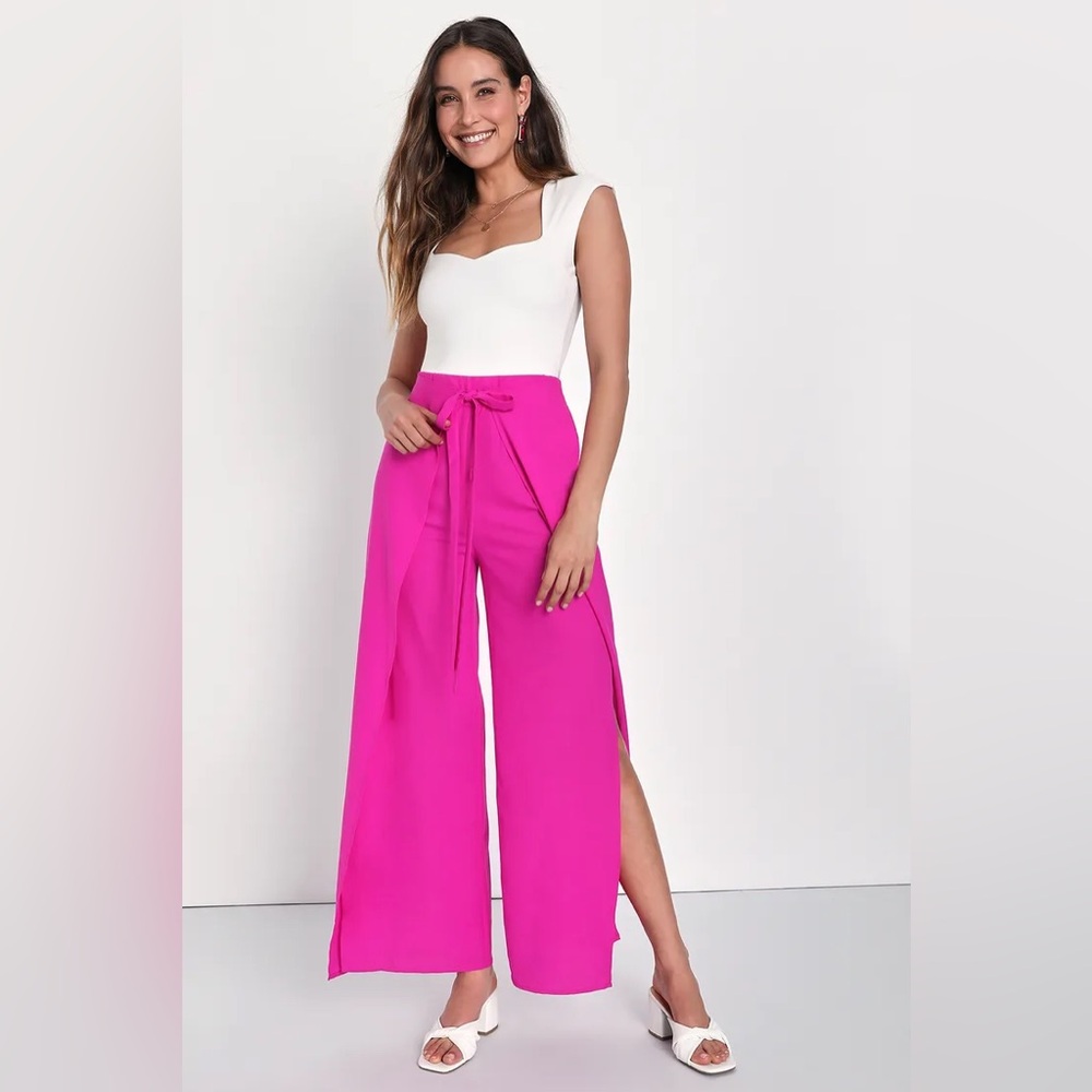 Lulu’s Bright and Breezy Magenta Tie-Front Culotte Side Slit Pants